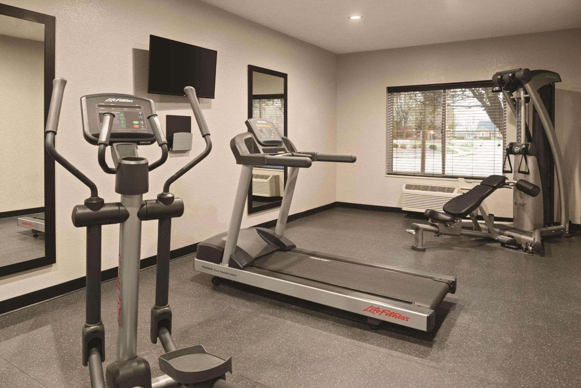 Country Inn & Suites By Radisson, Indianapolis South, In Eksteriør bilde
